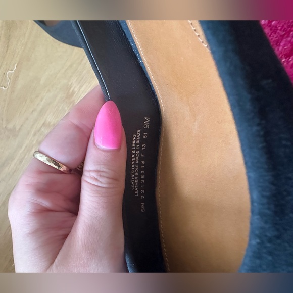 Tory Burch Ivy Low-Heel Suede Pump Navy - Picture 16 of 16